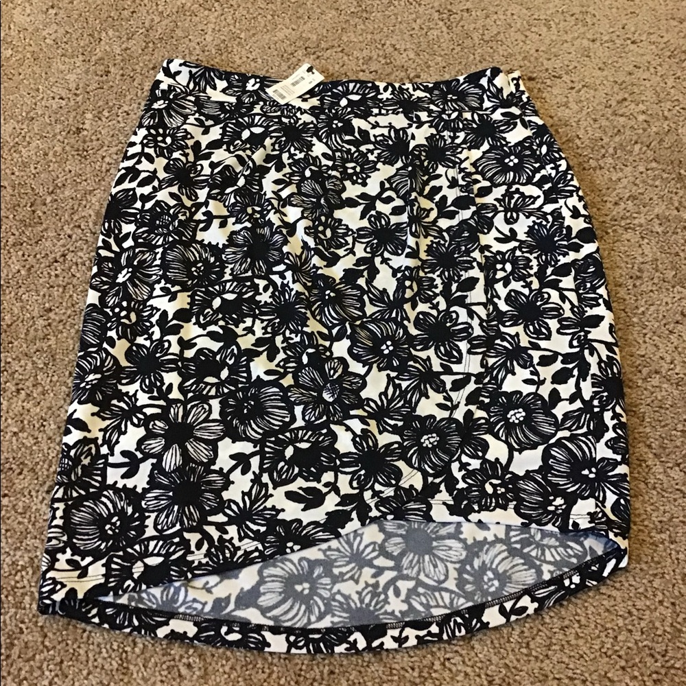 The Limited high low skirt blue flowered print women’s professional lightweight
